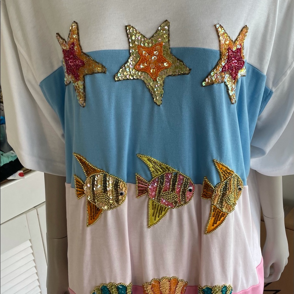 Victoria Woman Embroidered Summer Fun Top 3x NWT - Picture 3 of 13